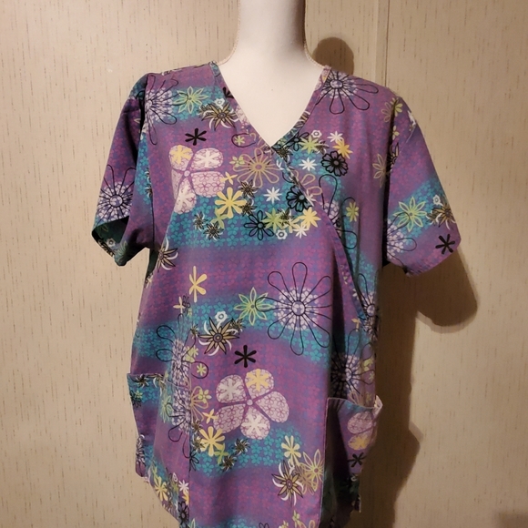 💜💛Absolute Uniform - Picture 2 of 5